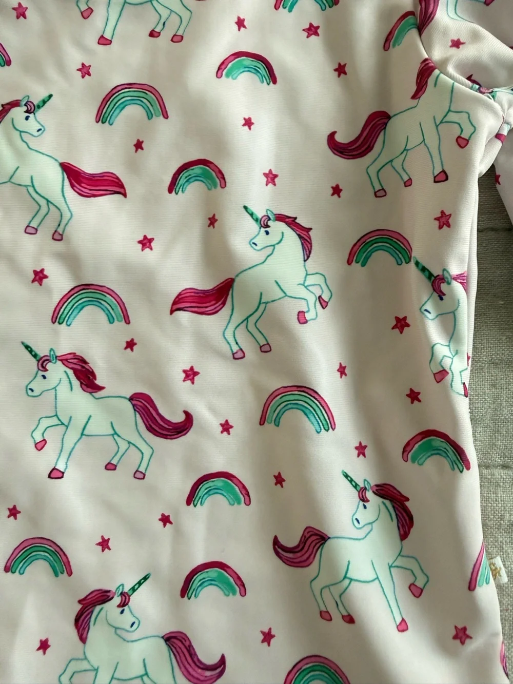 SweetHoney Girls White Unicorn & Rainbow Rashguard - Pink & Teal Accents